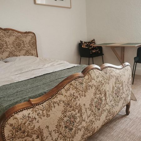 Au Petit Faubourg Apartment Гринян Екстериор снимка